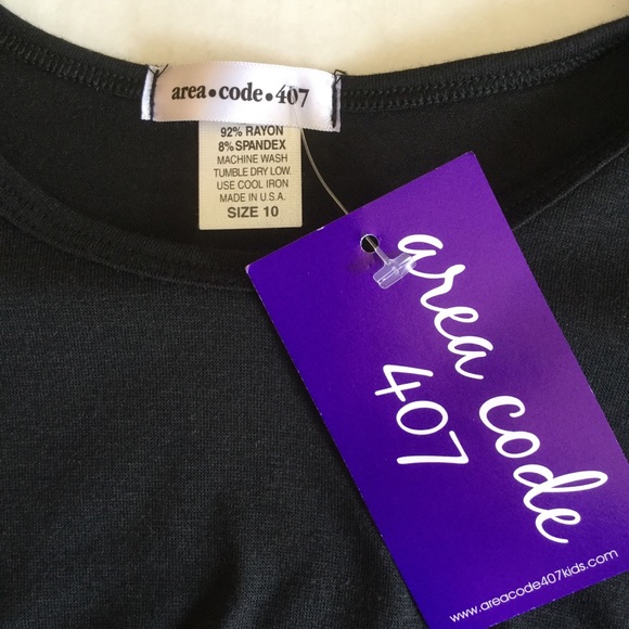 Size 10 girls 3/4 sleeve top Black floral NWT - Picture 3 of 3